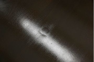 北海道民芸家具の折り畳み式テーブルを見た目を変えずに奇麗にリペア!天板の塗装を剥離して輪ジミのできにくい塗料で再塗装。(ローテーブル、ちゃぶ台、文机、センターテーブル、折り畳み)