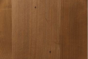 障子帯戸の見た目を変えずに奇麗にリペア!V型戸車を取り付け、プラスチック障子紙に張り替え。鏡板の隙間防止処理。着色は行わず、シミ抜きのみで仕上げ。(障子戸、格子戸、板戸、引き戸、建具)