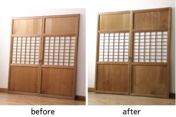 障子帯戸の見た目を変えずに奇麗にリペア!V型戸車を取り付け、プラスチック障子紙に張り替え。鏡板の隙間防止処理。着色は行わず、シミ抜きのみで仕上げ。(障子戸、格子戸、板戸、引き戸、建具)