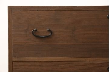 桐箪笥をリペア&カスタム!天板を補強し、金具をフラットに修正。背面に配線用の穴あけ加工。自然な茶色に着色仕上げ。(ローボード、テレビ台、ローチェスト、引き出し、桐箪笥、桐たんす、収納箪笥、時代箪笥)