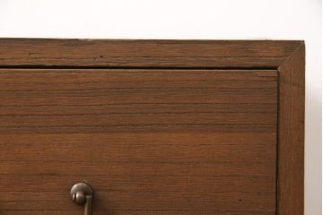 桐箪笥をリペア&カスタム!天板を補強し、金具をフラットに修正加工。自然な茶色に着色仕上げ。(ローボード、テレビ台、ローチェスト、引き出し、桐箪笥、桐たんす、収納箪笥、時代箪笥)