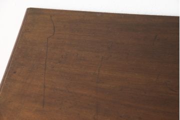 チェストをリペア&カスタム!ペイント仕上げ限定の商品を、ご要望により着色とウレタン塗装で仕上げ。(引き出し)