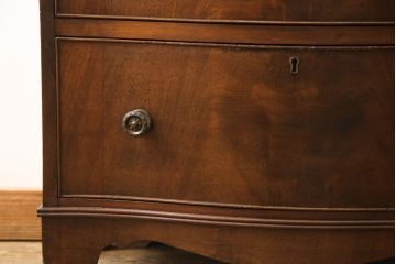 チェストをリペア&カスタム!ペイント仕上げ限定の商品を、ご要望により着色とウレタン塗装で仕上げ。(引き出し)