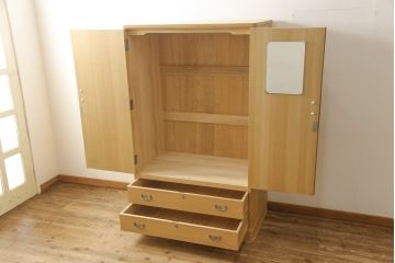加茂総桐箪笥の見た目を変えずに綺麗にリペア!本来の美しさを活かした木地色仕上げ。(胴丸、総桐たんす、洋服タンス、ワードローブ、桐タンス)