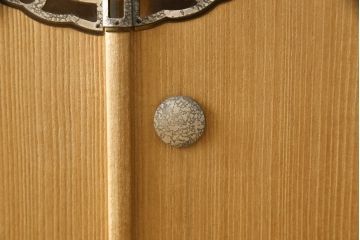 加茂総桐箪笥の見た目を変えずに綺麗にリペア!本来の美しさを活かした木地色仕上げ。(胴丸、総桐たんす、洋服タンス、ワードローブ、桐タンス)