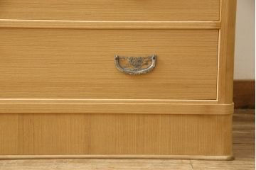 加茂総桐箪笥の見た目を変えずに綺麗にリペア!本来の美しさを活かした木地色仕上げ。(胴丸、総桐たんす、洋服タンス、ワードローブ、桐タンス)