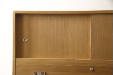 総桐箪笥の見た目を変えずに綺麗にリペア!本来の美しさを活かした木地色仕上げ。(衣装箪笥、整理タンス、引き出し、チェスト、桐たんす、胴厚、四方丸)
