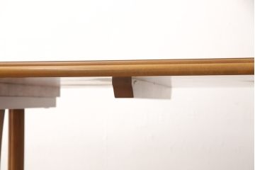 テーブルの見た目を変えずに綺麗にリペア!天板と装飾部分を剥離し再塗装。(ダイニングテーブル)