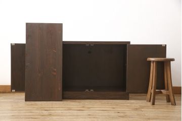 収納棚をリペア&カスタム!裏面に配線用の穴あけ加工。(戸棚、サイドボード、サイドキャビネット、ローボード)