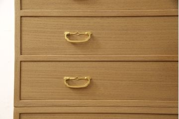 重ね総桐箪笥をリペア&カスタム!上段に国産桐材の天板の取り付け。上下段ともに木地色仕上げ。(桐たんす、総桐たんす、桐タンス、和たんす、引き出し、チェスト)