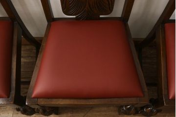 ダイニングチェアをリペア&カスタム!座面の生地を張替え、硬さを調節。木部は1トーン濃くなるよう着色仕上げ。(イス、椅子)