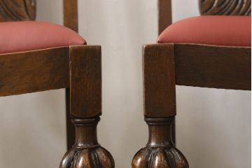 ダイニングチェアをリペア&カスタム!座面の生地を張替え、硬さを調節。木部は1トーン濃くなるよう着色仕上げ。(イス、椅子)