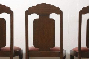 ダイニングチェアをリペア&カスタム!座面の生地を張替え、硬さを調節。木部は1トーン濃くなるよう着色仕上げ。(イス、椅子)