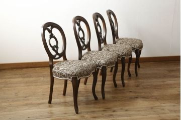 バルーンバックチェアをリペア&カスタム!座面の生地を張替え、木部はは1トーン落ち着いた色味に着色仕上げ。(ダイニングチェア、椅子)