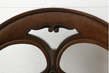 バルーンバックチェアをリペア&カスタム!座面の生地を張替え、木部はは1トーン落ち着いた色味に着色仕上げ。(ダイニングチェア、椅子)