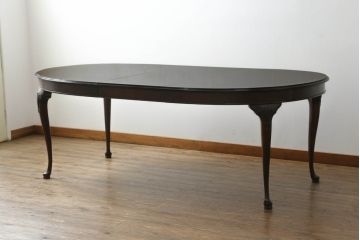 エクステンションダイニングテーブルをリペア&カスタム!天板の塗装を剥がして再塗装。アンティーク風加工と着色をし、ウレタン塗装で仕上げ。(エクステンションテーブル、食卓、4人掛け、6人掛け、8人掛け)