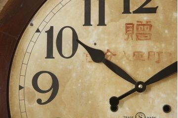 セイコー社の丸型掛け時計をリペア&カスタム!ゼンマイ式から電池式へ変更し、針を交換。(壁掛け時計、柱時計、古時計)