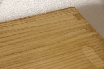 加茂総桐箪笥の見た目を変えずに綺麗にリペア!本来の美しさを活かした木地色仕上げ。(板盆付き、胴厚、桐たんす、洋服タンス、着物箪笥、和タンス)