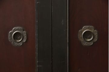 明治大正期の箪笥の見た目を変えずに綺麗にリペア!傷や剥げた部分のみ着色し修復。(和箪笥、収納タンス、ローボード、ローチェスト、テレビボード、テレビ台、引き出し、リビングボード)