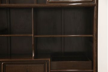 二段重ね箪笥をリペア&カスタム!引き出しの取っ手を交換し、全体を1トーン落ち着いた色味に着色仕上げ。(キャビネット、食器棚、収納棚、戸棚、飾り棚、茶棚)