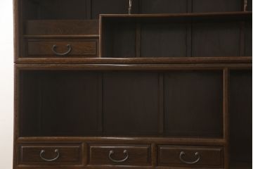 二段重ね箪笥をリペア&カスタム!引き出しの取っ手を交換し、全体を1トーン落ち着いた色味に着色仕上げ。(キャビネット、食器棚、収納棚、戸棚、飾り棚、茶棚)
