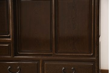 二段重ね箪笥をリペア&カスタム!引き出しの取っ手を交換し、全体を1トーン落ち着いた色味に着色仕上げ。(キャビネット、食器棚、収納棚、戸棚、飾り棚、茶棚)