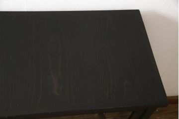 収納棚をリペア&カスタム!新たに台輪を取り付け、濃い茶色で着色仕上げ。(戸棚、食器棚、カップボード、キャビネット)
