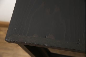 収納棚をリペア&カスタム!新たに台輪を取り付け、濃い茶色で着色仕上げ。(戸棚、食器棚、カップボード、キャビネット)