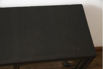 収納棚をリペア&カスタム!高品質リペアを施し、元の木目を活かしつつ濃い茶色で着色仕上げ。(戸棚、食器棚、カップボード、キャビネット、引き出し)