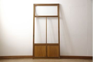 昭和中期のガラス戸をリペア&カスタム!上段は麻の葉模様のガラス、下段はクリアガラスに交換。(引き戸、建具)