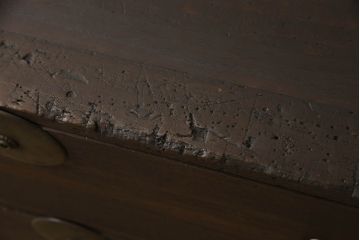 昭和初期の箪笥の見た目を変えずに綺麗にリペア!元の味を活かしてチェスナット系に着色仕上げ。(ローボード、ローチェスト、テレビ台、テレビボード、収納箪笥、衣装箪笥、引き出し)