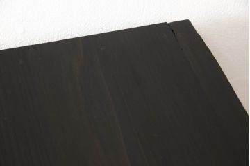 サイドボードをリペア&カスタム!高品質リペアを施し、脚と畳摺りを新たに取り付け。現状の木目を活かした着色仕上げ。(収納棚、戸棚、サイドキャビネット、飾り棚)
