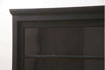 サイドボードをリペア&カスタム!高品質リペアを施し、脚と畳摺りを新たに取り付け。現状の木目を活かした着色仕上げ。(収納棚、戸棚、サイドキャビネット、飾り棚)