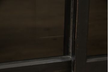 サイドボードをリペア&カスタム!高品質リペアを施し、脚と畳摺りを新たに取り付け。現状の木目を活かした着色仕上げ。(収納棚、戸棚、サイドキャビネット、飾り棚)