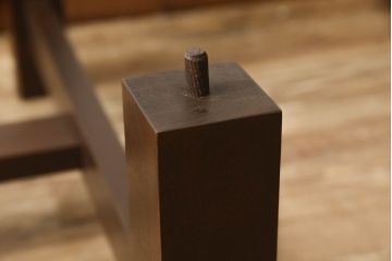 軽井沢彫りのサイドテーブルをリペア&カスタム!高さ調節用の継ぎ脚を製作。(リビングテーブル、センターテーブル、座卓、2人掛け)