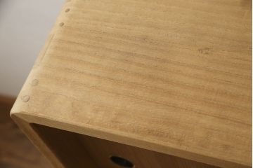 加茂桐箪笥をリペア&カスタム!高品質リペアを施し、台輪を新たに製作。木地色仕上げ。(胴厚、四方丸、総桐たんす、着物箪笥、衣装タンス、和タンス)