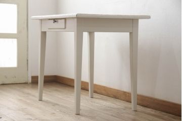 平机をリペア&カスタム!高品質リペアを施し、アンティークホワイトでペイント仕上げ。(テーブル、デスク)