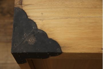 総桐箪笥をリペア&カスタム!天板と底板を補強。全体を自然な木地色仕上げ。(戸棚、収納棚、サイドボード、桐箪笥、桐たんす、ローボード)