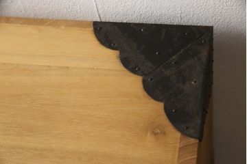 総桐箪笥をリペア&カスタム!天板と底板を補強。全体を自然な木地色仕上げ。(戸棚、収納棚、サイドボード、桐箪笥、桐たんす、ローボード)
