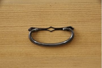 加茂総桐箪笥の見た目を変えずに綺麗にリペア!本来の美しさを活かした木地色仕上げ。(桐たんす、着物箪笥、引き出し、衣装タンス、和箪笥)