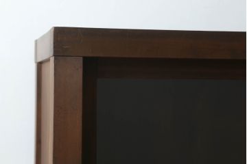 二段重ね収納棚をリペア&カスタム!奥行きをリサイズし、全体を1トーン落ち着いた色味に着色仕上げ。(キャビネット、戸棚、食器棚、飾り棚、ガラスケース、店舗什器、本箱、ブックケース)