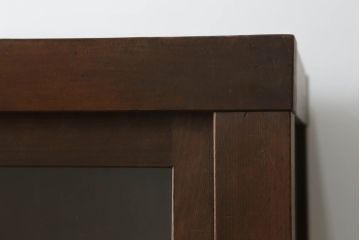二段重ね収納棚をリペア&カスタム!奥行きをリサイズし、全体を1トーン落ち着いた色味に着色仕上げ。(キャビネット、戸棚、食器棚、飾り棚、ガラスケース、店舗什器、本箱、ブックケース)