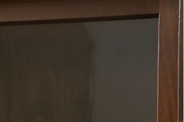 二段重ね収納棚をリペア&カスタム!奥行きをリサイズし、全体を1トーン落ち着いた色味に着色仕上げ。(キャビネット、戸棚、食器棚、飾り棚、ガラスケース、店舗什器、本箱、ブックケース)