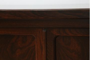 志太民芸家具のローボードをリペア&カスタム!元の色味を活かしつつ1トーン落ち着いた色に着色仕上げ。(サイドボード、和箪笥、収納箪笥、整理タンス、テレビ台、テレビボード、引き出し)