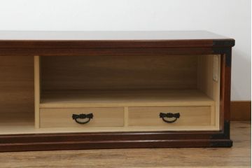 志太民芸家具のローボードをリペア&カスタム!元の色味を活かしつつ1トーン落ち着いた色に着色仕上げ。(サイドボード、和箪笥、収納箪笥、整理タンス、テレビ台、テレビボード、引き出し)