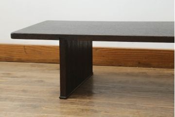 昭和中期の裁ち板をリペア&カスタム!濃い茶色で着色仕上げ。(ローテーブル、作業台、飾り台、陳列台)