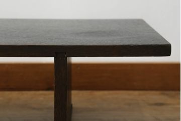 昭和中期の裁ち板をリペア&カスタム!濃い茶色で着色仕上げ。(ローテーブル、作業台、飾り台、陳列台)