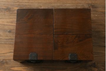 江戸〜明治期の佐渡船箪笥の見た目を変えずに綺麗にリペア!引き出しや可動部を調整し、クリアワックス仕上げ。(舟箪笥、時代箪笥、帳箱、小物収納、帳場箪笥)