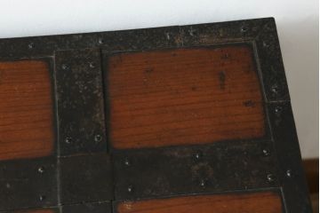 江戸〜明治期の佐渡船箪笥の見た目を変えずに綺麗にリペア!引き出しや可動部を調整し、クリアワックス仕上げ。(舟箪笥、時代箪笥、帳箱、小物収納、帳場箪笥)