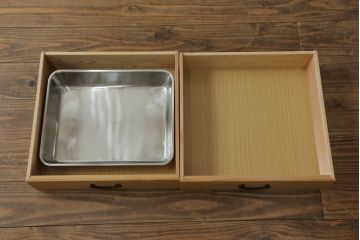 置き水屋の見た目を変えずに綺麗にリペア!水受けにステンレス製のバットを設置。(置水屋、茶水屋、戸棚、茶棚、収納棚、網代引戸)
